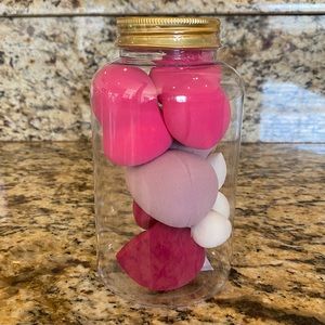 Assorted makeup sponge gift set